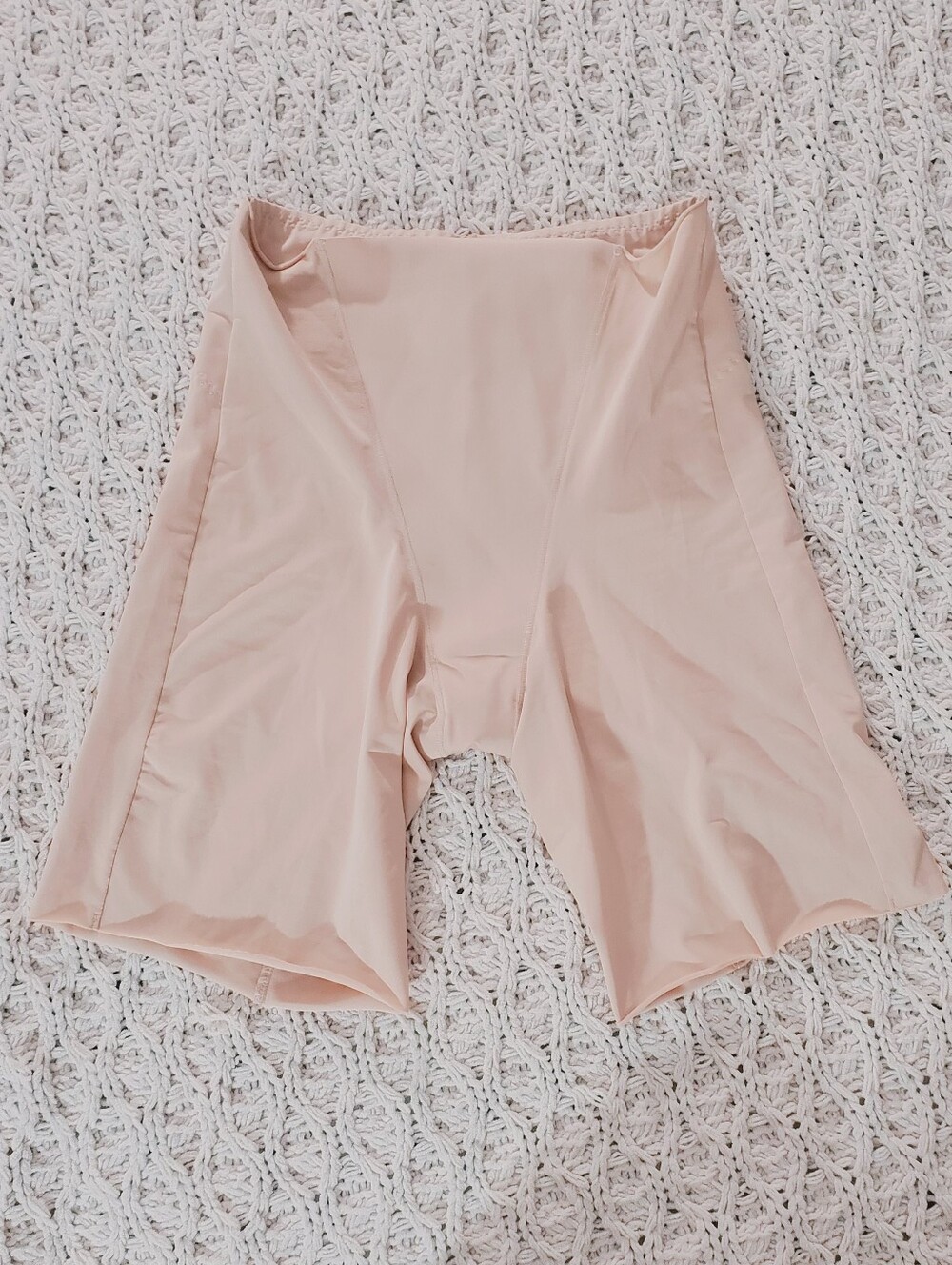Seamless Nude Shaping Shorts With Control Liner Tummy Support
